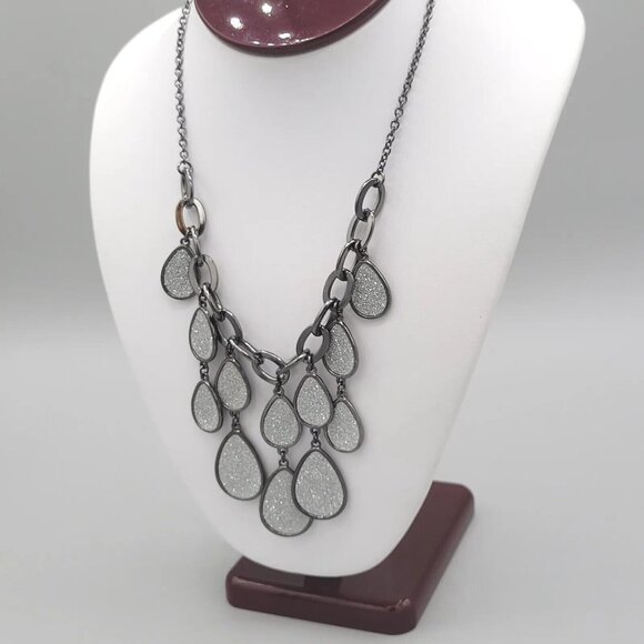 Womens Jewelry Silver Tone Cable Link Chain Fashion Necklace Drop Charms 15" - Picture 2 of 10